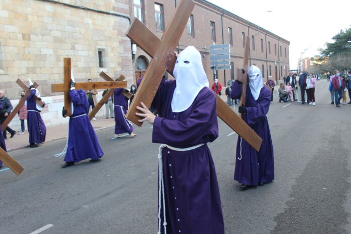 Cofradía del Santísimo Cristo de la Expiración y del Silencio